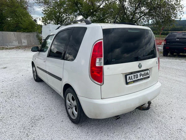 Škoda Roomster 1.2 TSI - foto 8