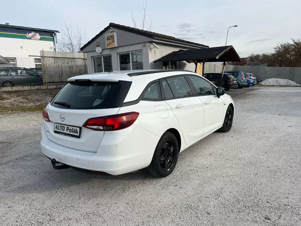 Opel Astra Sports Tourer 1.5 - foto 10