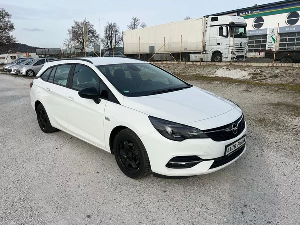 Opel Astra Sports Tourer 1.5 - foto 3
