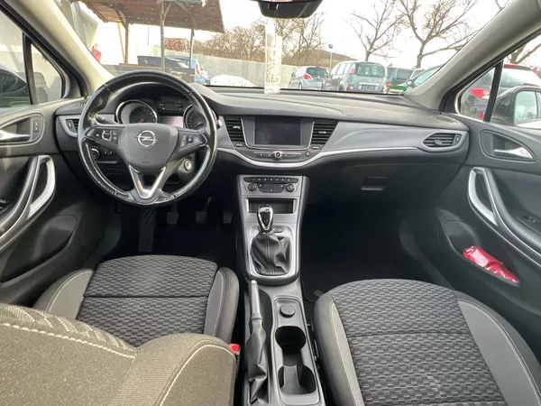 Opel Astra Sports Tourer 1.5 - foto 6