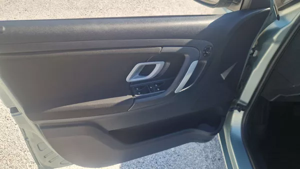 Škoda Fabia 1,6 16V - foto 7