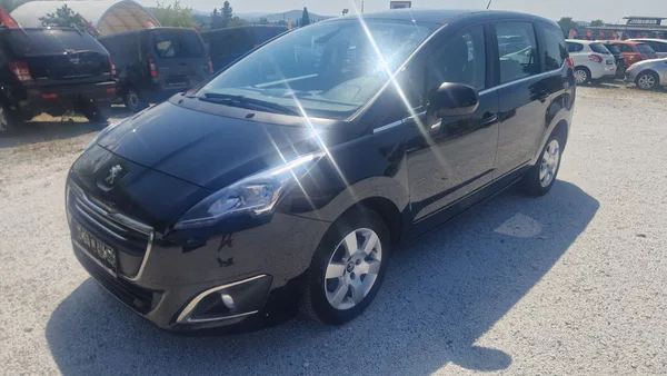 Peugeot 5008 1,6 HDI - foto 3