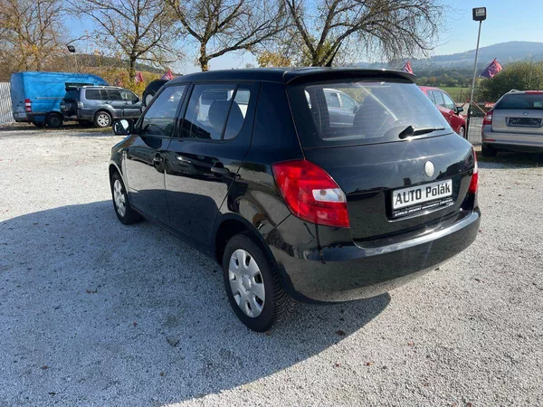 Škoda Fabia 1.2 HTP - foto 12