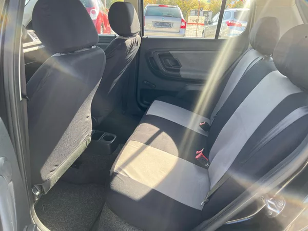 Škoda Fabia 1.2 HTP - foto 9