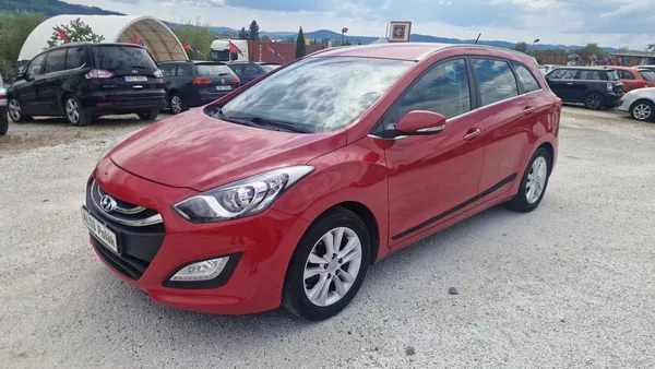 Hyundai i30 1,6 I - foto 3
