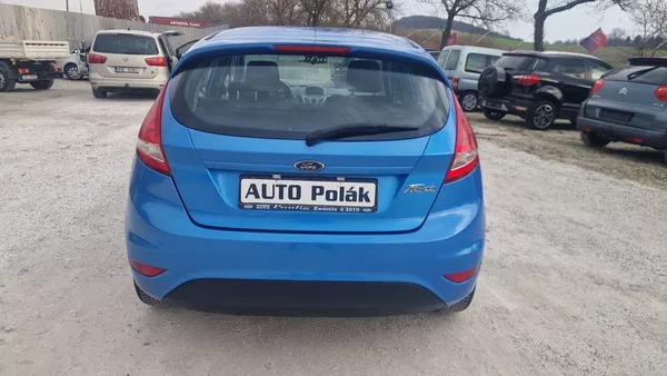 Ford Fiesta 1,25 16 V - foto 5