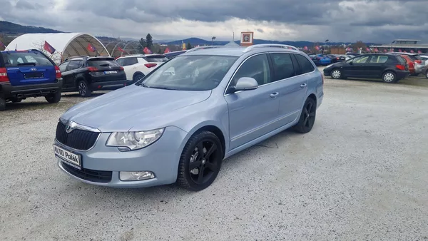 Škoda Superb 2.0 TDI CR DPF 125kW 4x4 Elega - foto 3