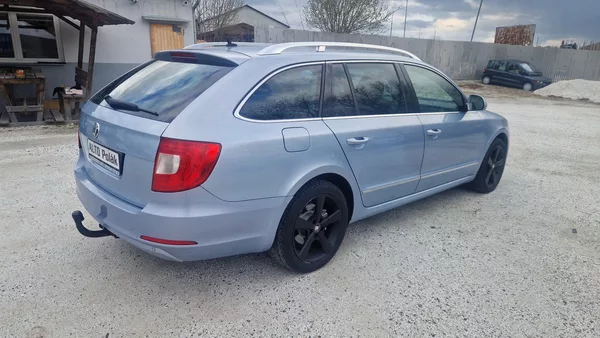 Škoda Superb 2.0 TDI CR DPF 125kW 4x4 Elega - foto 6