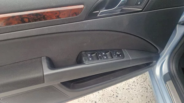 Škoda Superb 2.0 TDI CR DPF 125kW 4x4 Elega - foto 8