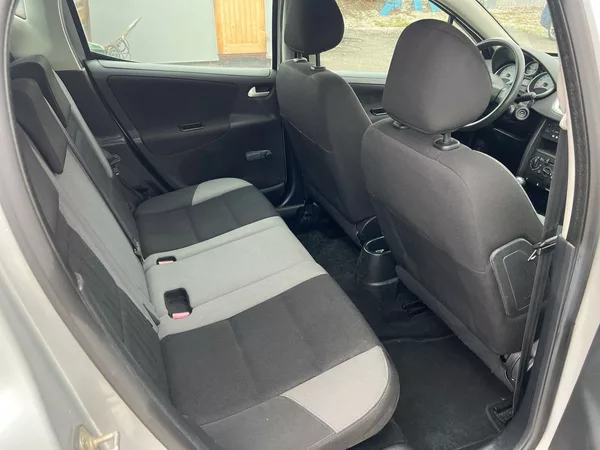 Peugeot 207 1.4 16V - foto 9