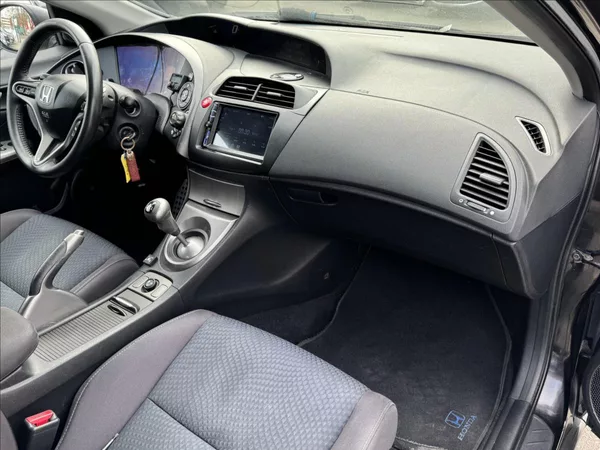Honda Civic 1,4 BEZ KOROZE+SPORT+LPG 2035 - foto 29