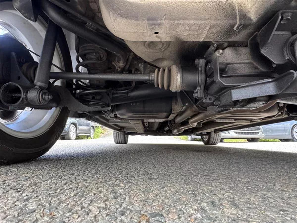 Suzuki Swift 1,3 4X4+KRASNÝ STAV - foto 22