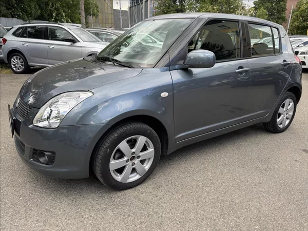 Suzuki Swift 1,3 4X4+KRASNÝ STAV - foto 3