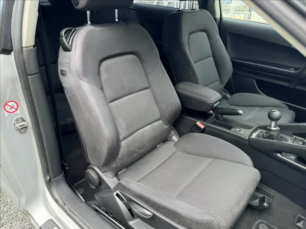 Audi A3 2,0 Sport - foto 23