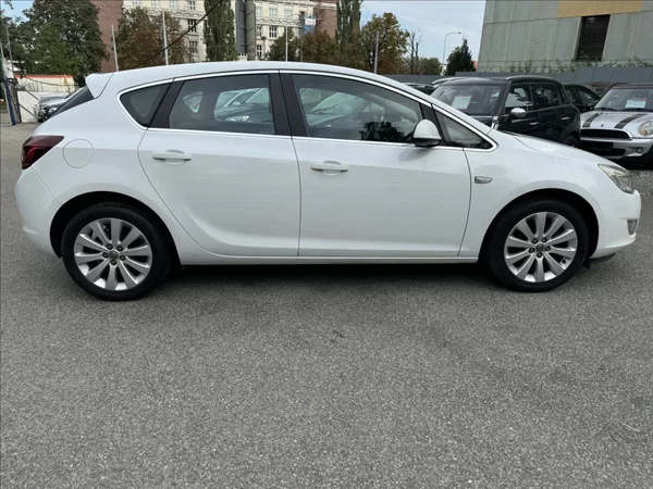 Opel Astra 1,6 85kW+LPG+BEZ KOROZE - foto 10