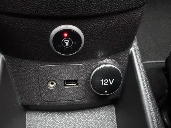 Ford Fiesta 1,4 NOVÁ LPG 34.+NOVÉ ROZVODY. - foto 39