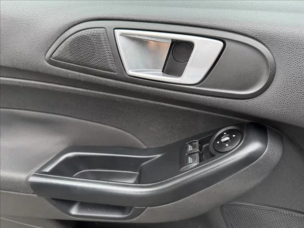 Ford Fiesta 1,4 NOVÉ LPG+NOVE ROZVODY !! - foto 35