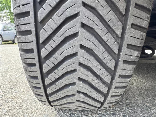 Citroën C4 Cactus 1,6 BlueHDi 100 Feel - foto 17
