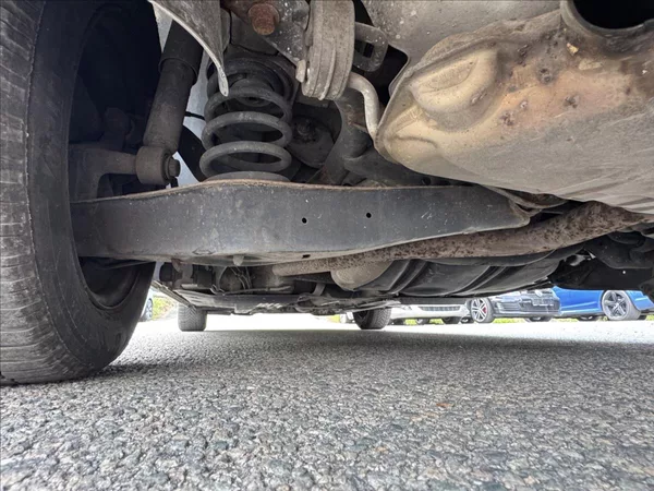 Volkswagen Touran 1,6 LPG+BEZ KOROZE TOP !!! - foto 30