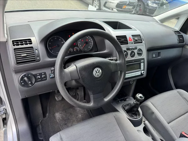 Volkswagen Touran 1,6 LPG+BEZ KOROZE TOP !!! - foto 33