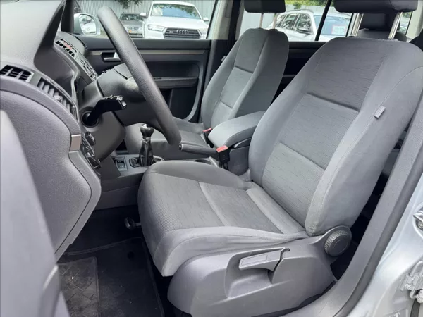 Volkswagen Touran 1,6 LPG+BEZ KOROZE TOP !!! - foto 34