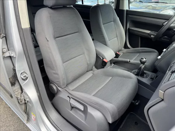 Volkswagen Touran 1,6 LPG+BEZ KOROZE TOP !!! - foto 39