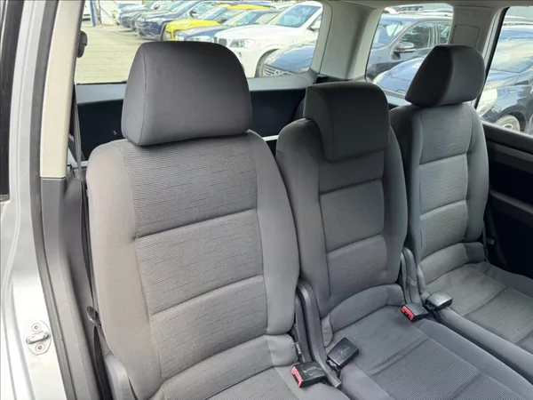 Volkswagen Touran 1,6 LPG+BEZ KOROZE TOP !!! - foto 41