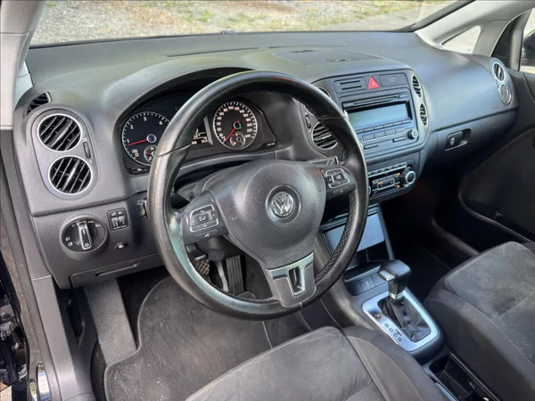 Volkswagen Golf Plus 1,6 DSG+HIGHLINE+ALCANTARA - foto 30