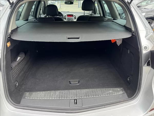 Opel Astra 1,7 BEZ KOROZE+SERVIS JEN - foto 10