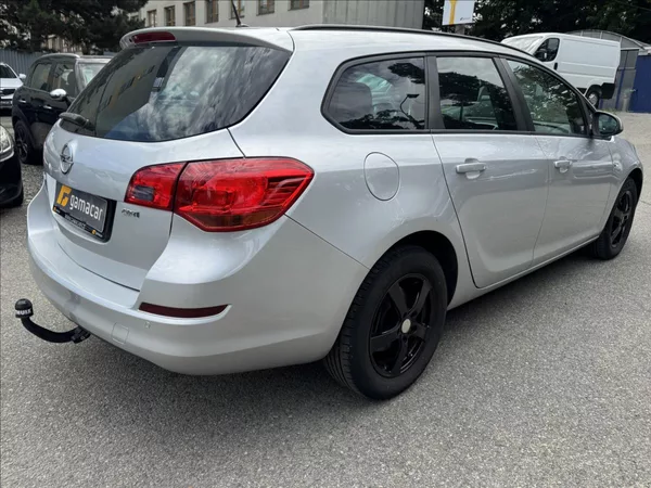 Opel Astra 1,7 BEZ KOROZE+SERVIS JEN - foto 12