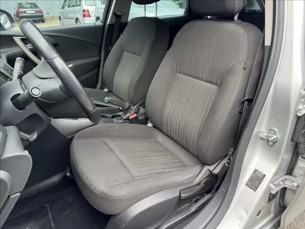 Opel Astra 1,7 BEZ KOROZE+SERVIS JEN - foto 27