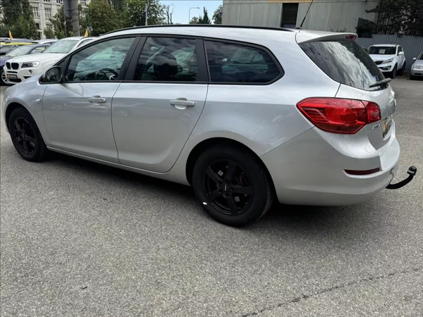 Opel Astra 1,7 BEZ KOROZE+SERVIS JEN - foto 5
