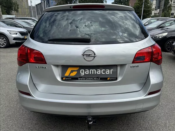 Opel Astra 1,7 BEZ KOROZE+SERVIS JEN - foto 8