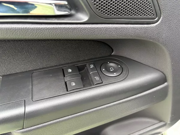 Opel Zafira 1.6, 110kW, 7Míst, CNG+BENZÍN - foto 12