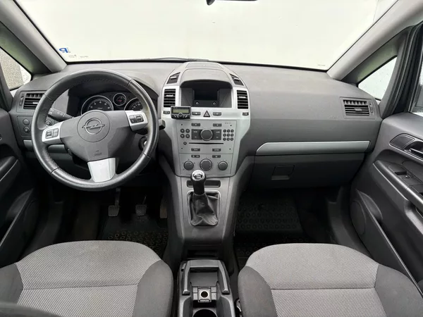 Opel Zafira 1.6, 110kW, 7Míst, CNG+BENZÍN - foto 5