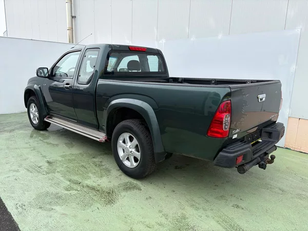 Isuzu D-Max 2.5, 100kW, 4x4, Tažné - foto 4