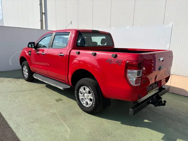 Ford Ranger 2.2TDCi, 118kW, 4x4 XLT - foto 4