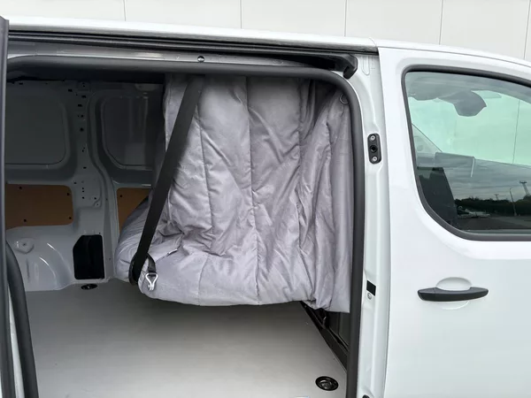 Fiat Scudo 2.2 150k do 2,49t Lůžko Topení - foto 6