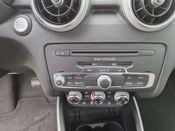 Audi A1 Ambition 1.4TFSI S-Line - foto 12