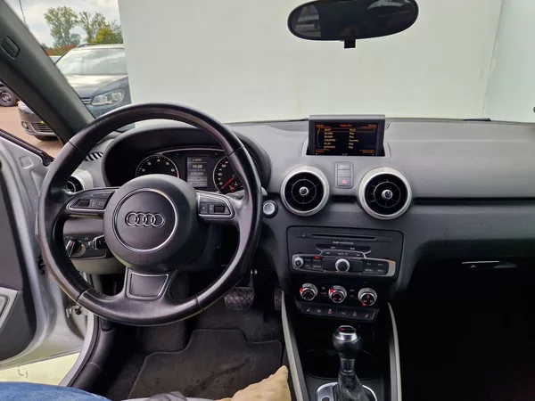 Audi A1 Ambition 1.4TFSI S-Line - foto 9