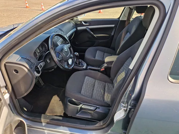 Škoda Octavia Ambition 1.4 TSI, 90kW - foto 21