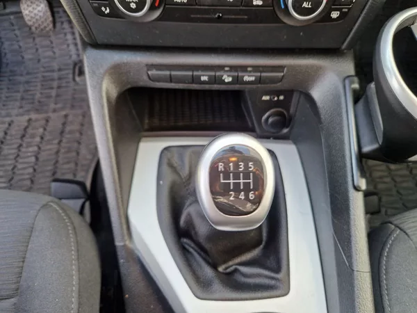 BMW X1 XDRIVE 18D - foto 14