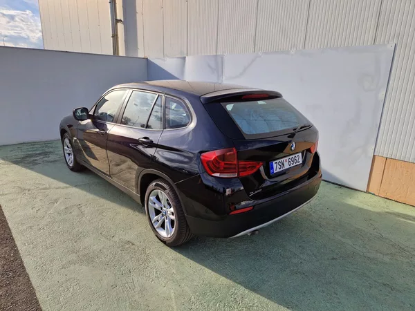 BMW X1 XDRIVE 18D - foto 4