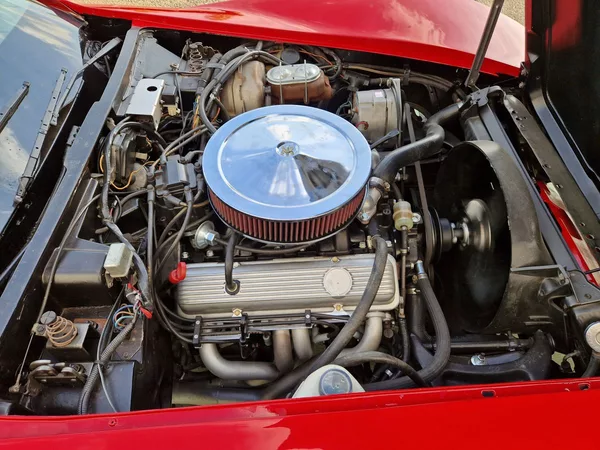 Chevrolet Corvette C3 - foto 22