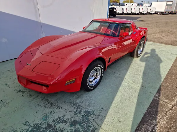 Chevrolet Corvette C3 - foto 3