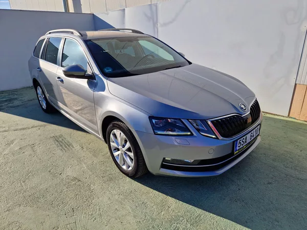 Škoda Octavia 1,6tdi dsg 85kw 1.maj