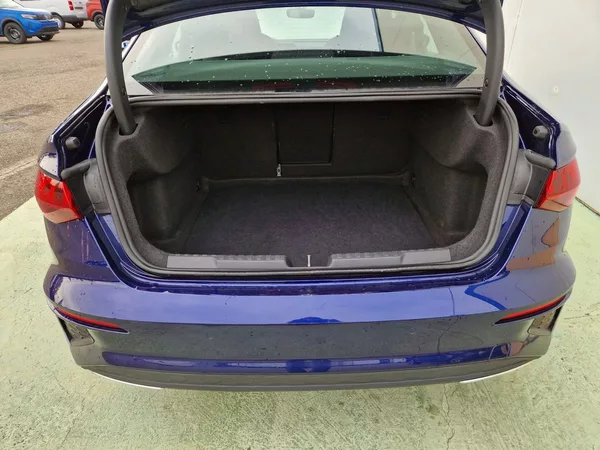 Audi A3 S-Line 35 TFSI - foto 11
