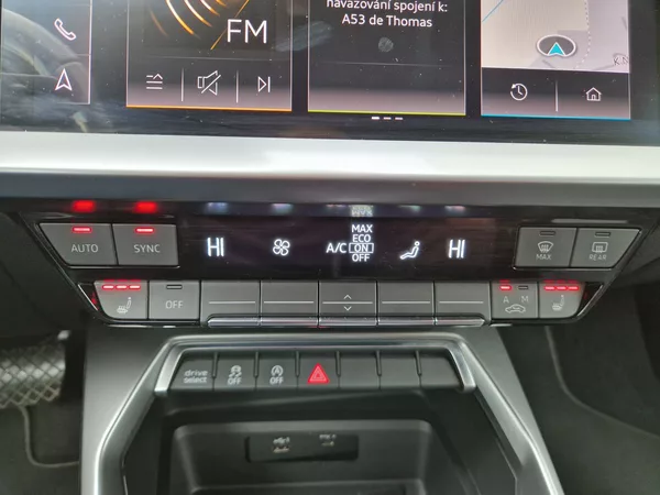 Audi A3 S-Line 35 TFSI - foto 18