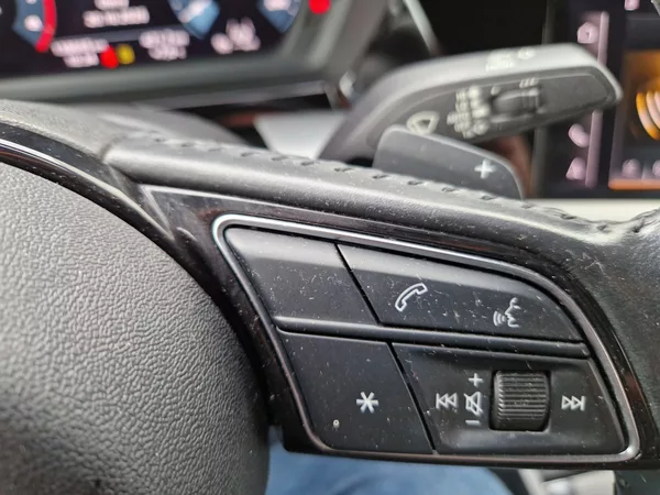 Audi A3 S-Line 35 TFSI - foto 23