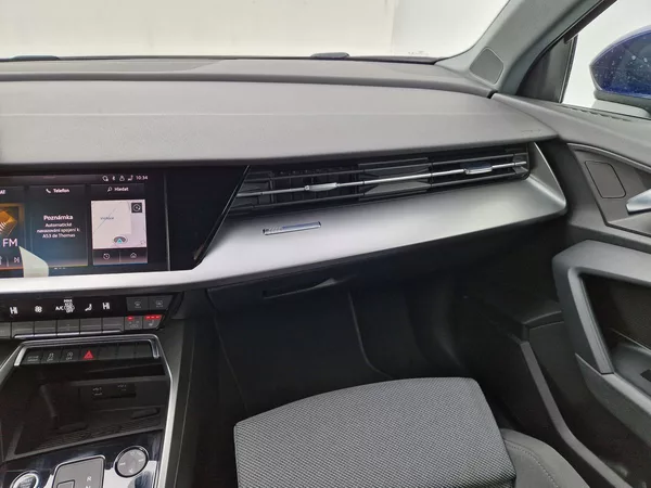 Audi A3 S-Line 35 TFSI - foto 25